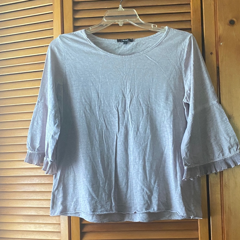 CHARLIE B Soft Gray Blouse with Flared Sleeves